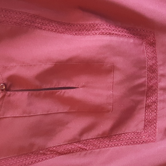 Old Navy blouse. long sleeved pull on .  Size Medium.  Burgundy. - Picture 3 of 13